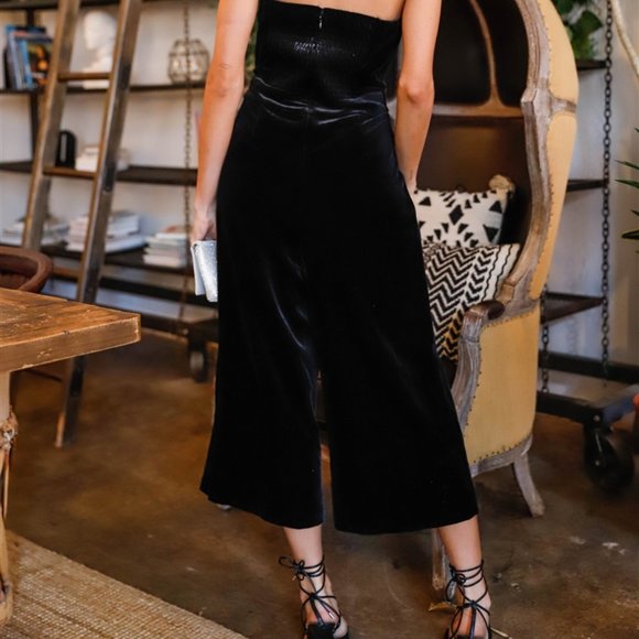 Velvet Off-The-Shoulder Front Buckle Belt Jumpsuit Black - Picture 6 of 6